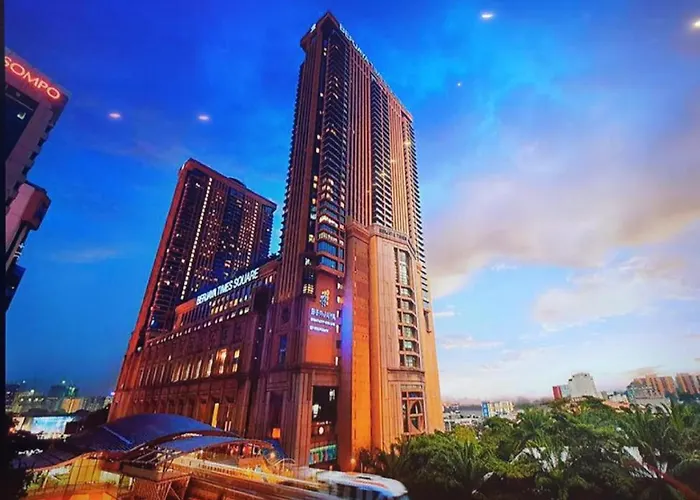 East Service Suite Times Square Kl