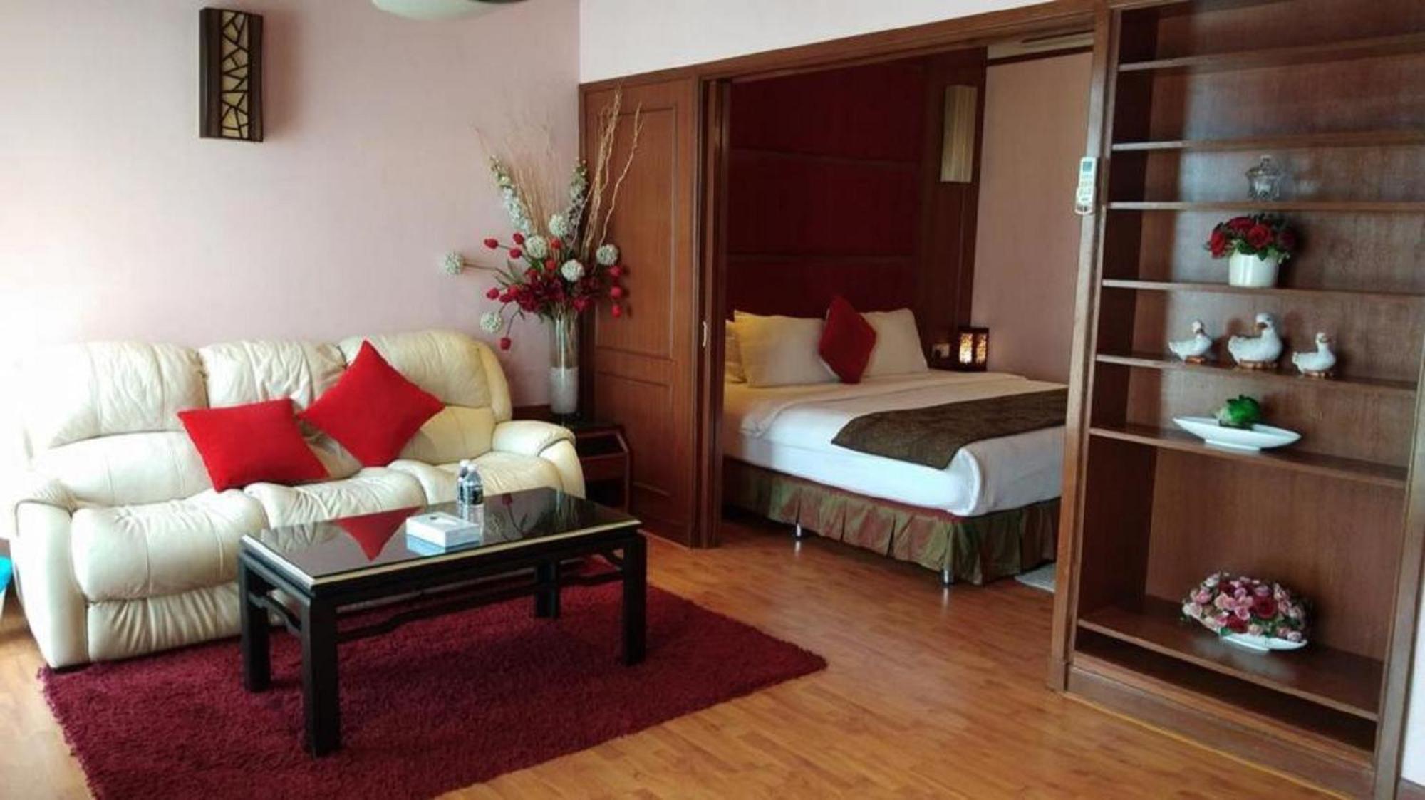 East Service Times Square Kl Apartment *