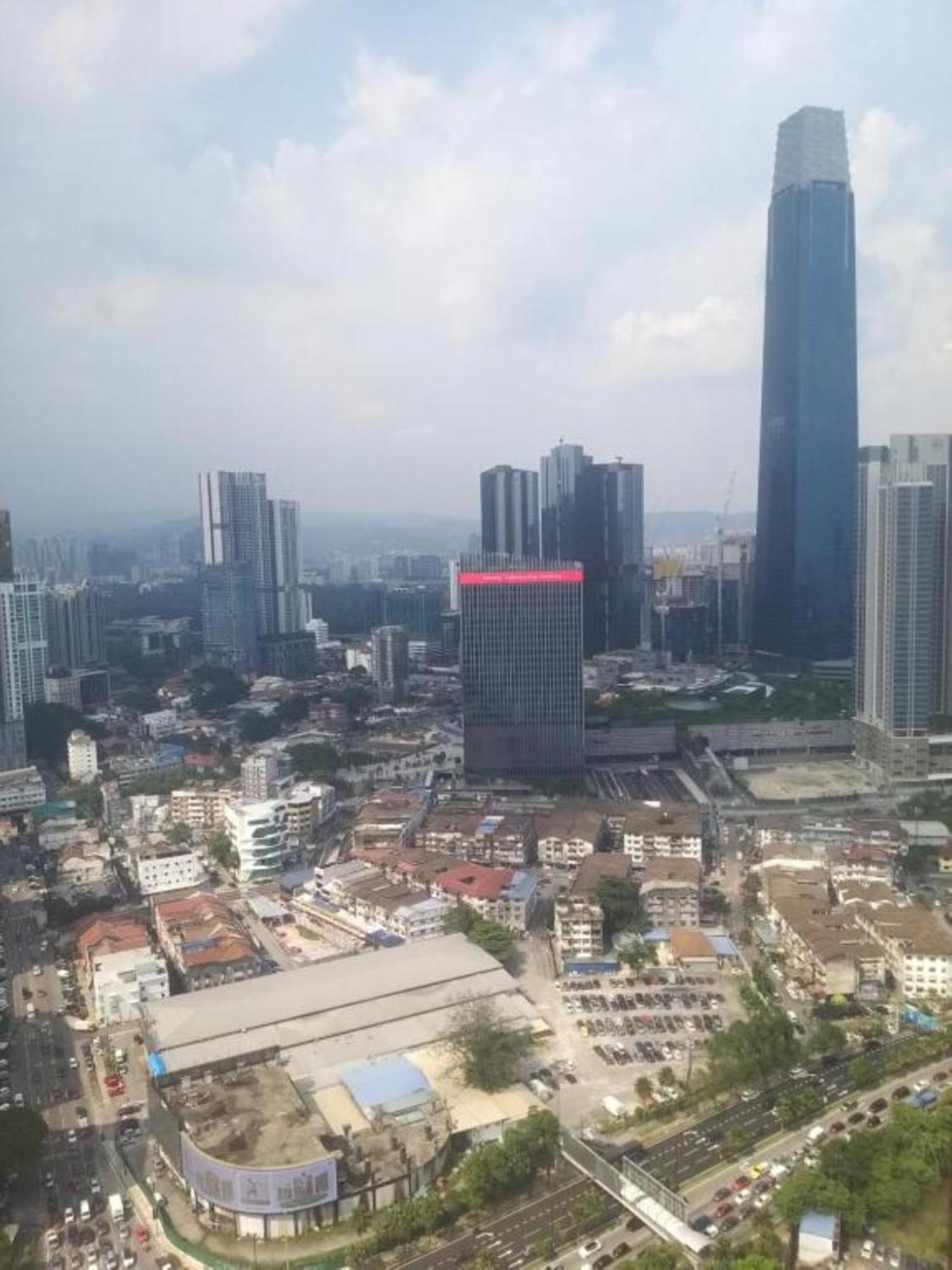 East Service Times Square Kl Apartemen